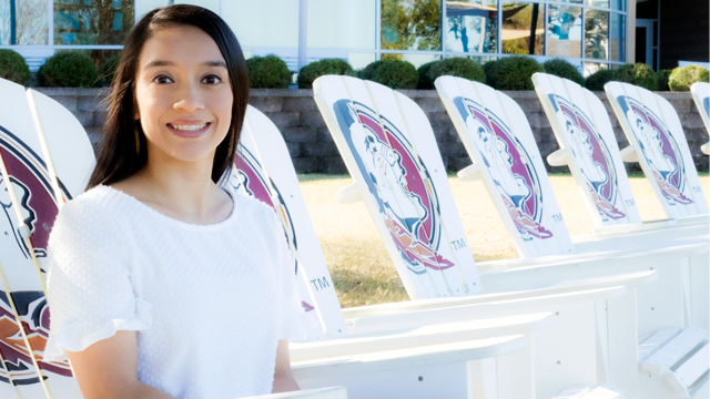Cristina Doan head shot