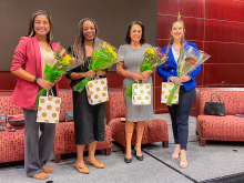 L-R Adrianna Swearingen , Tammetrius Farmer, Taylor Williams, Robyn Evans with flowers-6168.png