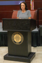 Robyn Evans at podium-4217.png