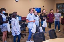 Introduction to technology in the DDS (including virtual reality, software, 3D printing and etching)